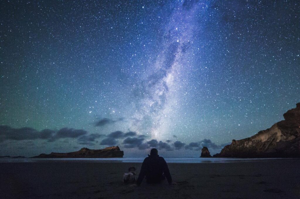 Mencari lokasi stargazing yang jauh dari polusi cahaya