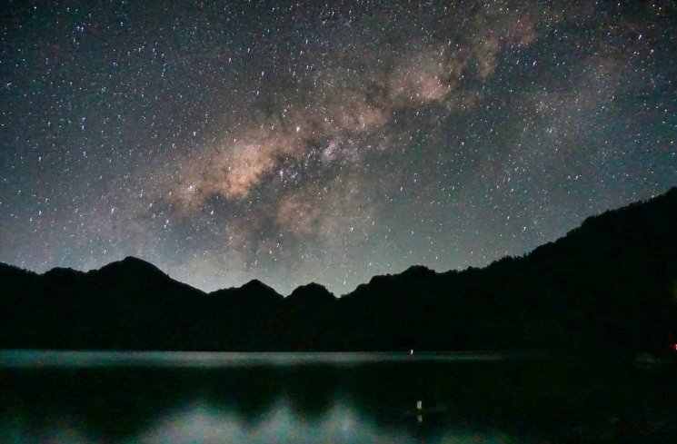 Sejarah dan perkembangan wisata stargazing di indonesia