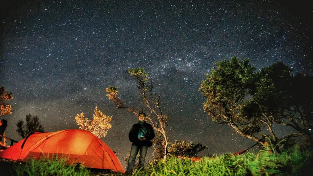 Paket wisata stargazing murah dan lengkap untuk pemula