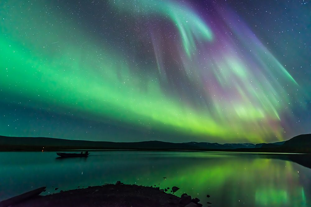 Tips fotografi aurora borealis dengan kamera DSLR pemula