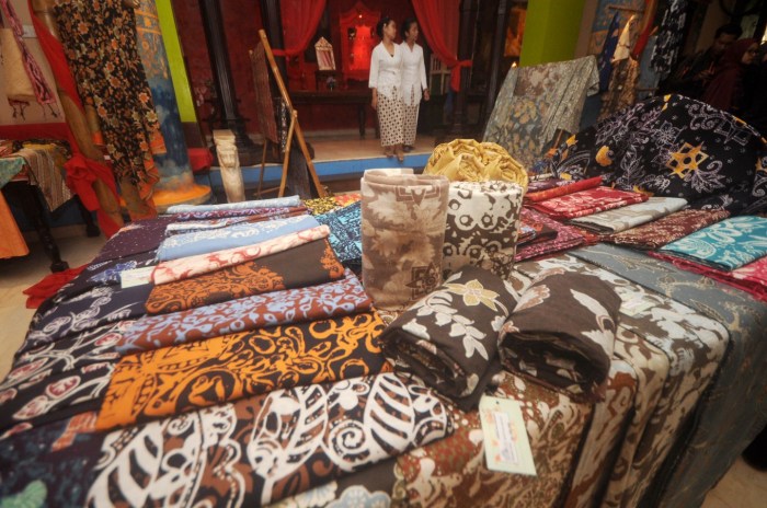 Batik malang antara terkini pandemi bisnis lesu kain