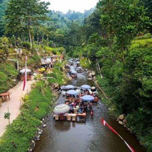 Agro wisata Malang murah dengan workshop kerajinan tangan