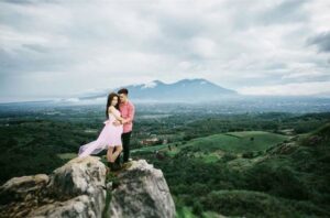 Lokasi Bukit Indah Prewedding Pemandangan Sawah