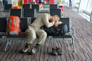 Tips Mengatasi Jet Lag Saat Traveling Ke Luar Negeri