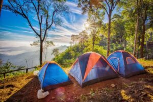 Tips Camping di Gunung yang Ramah Lingkungan Jaga Alam, Nikmati Petualangan