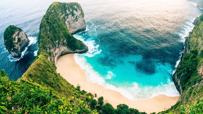 Bali pantai uluwatu lokasi tiket paradis wisata