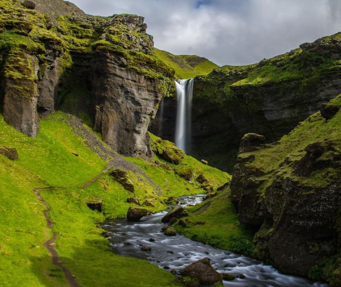 Keajaiban air terjun tersembunyi yang tak terduga