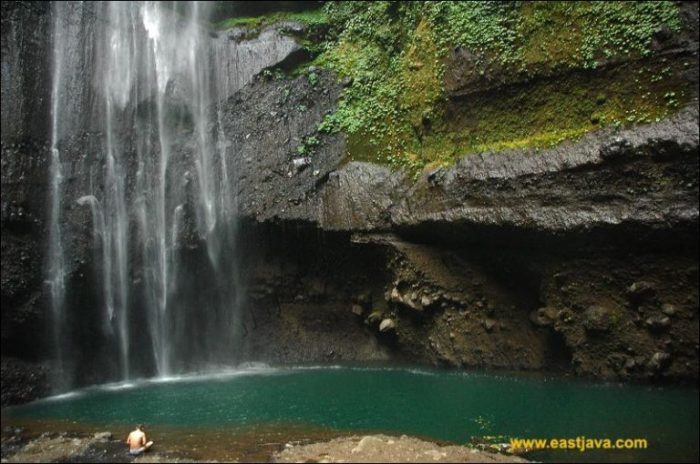 Air terjun tersembunyi yang masih alami dan indah di Jawa Barat