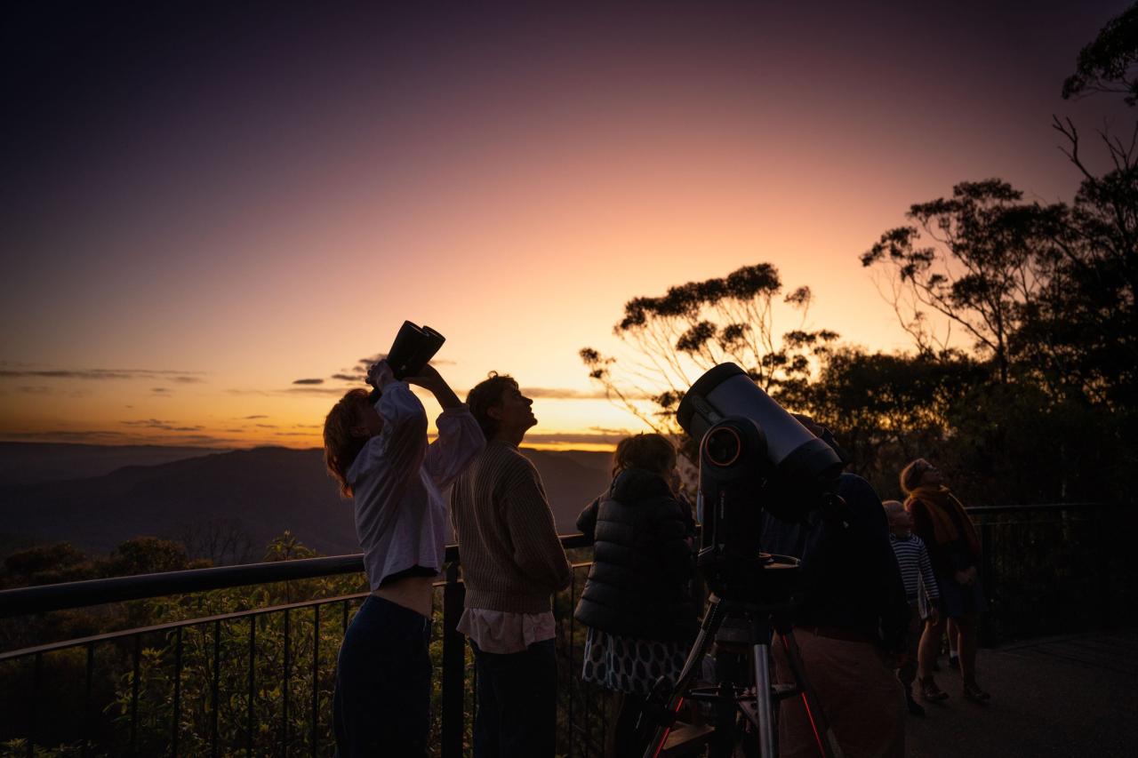 Bromo stargazing mount tour package pick surabaya malang day