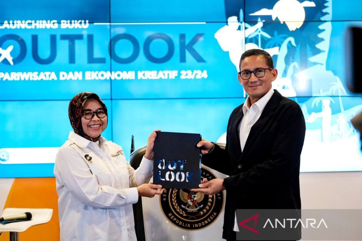 Tantangan dan peluang pengembangan ekonomi kreatif di destinasi wisata unggulan Indonesia