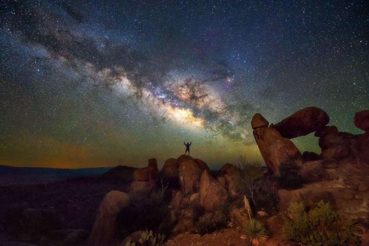 Mencari lokasi stargazing yang jauh dari polusi cahaya